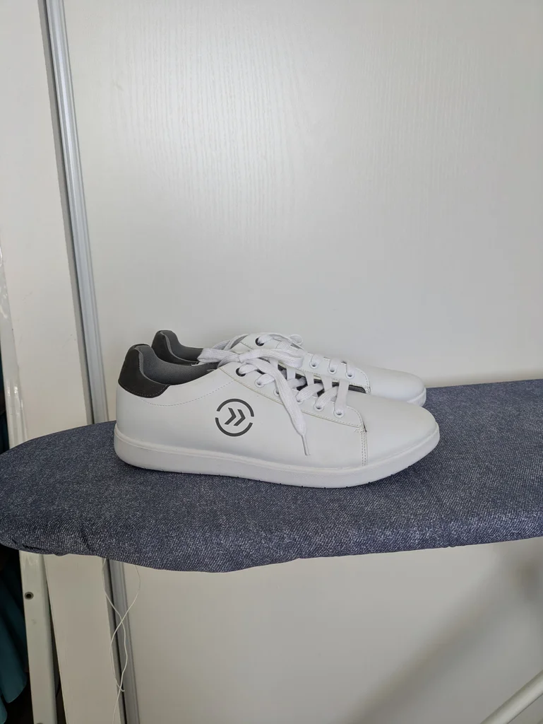Baskets blanches neuves Isotoner taille 46